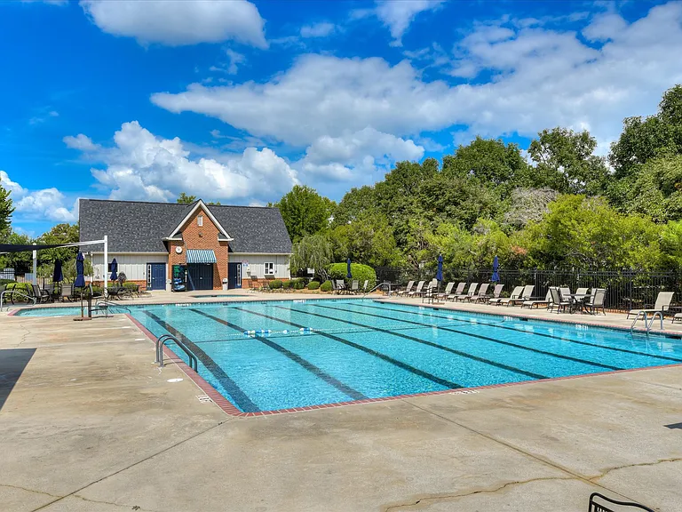 4050 Stowe Dr — Photo 54