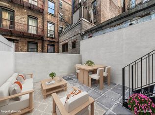 356 W 48th St #B, New York, NY 10036