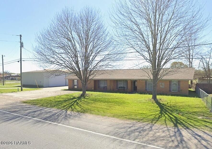 1st image of 2116 Carmel Dr