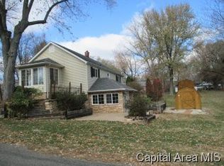 840 Oak Ridge Ave, Springfield, IL 62702