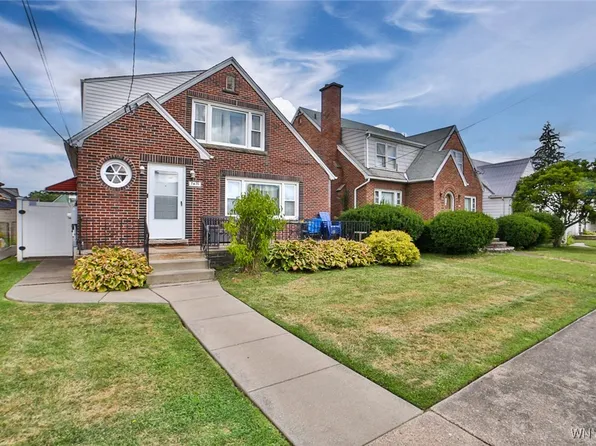 2734 Forest Ave, Niagara Falls, NY 14301