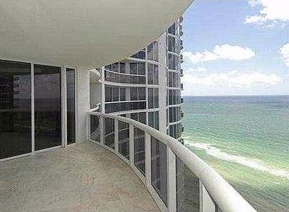 2nd image of 17200 Collins Ave