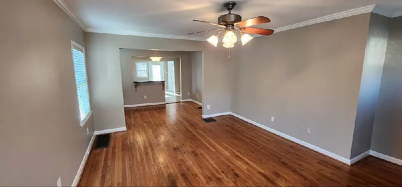 2 bed, 1146 sqft, $1,600 — Photo 3