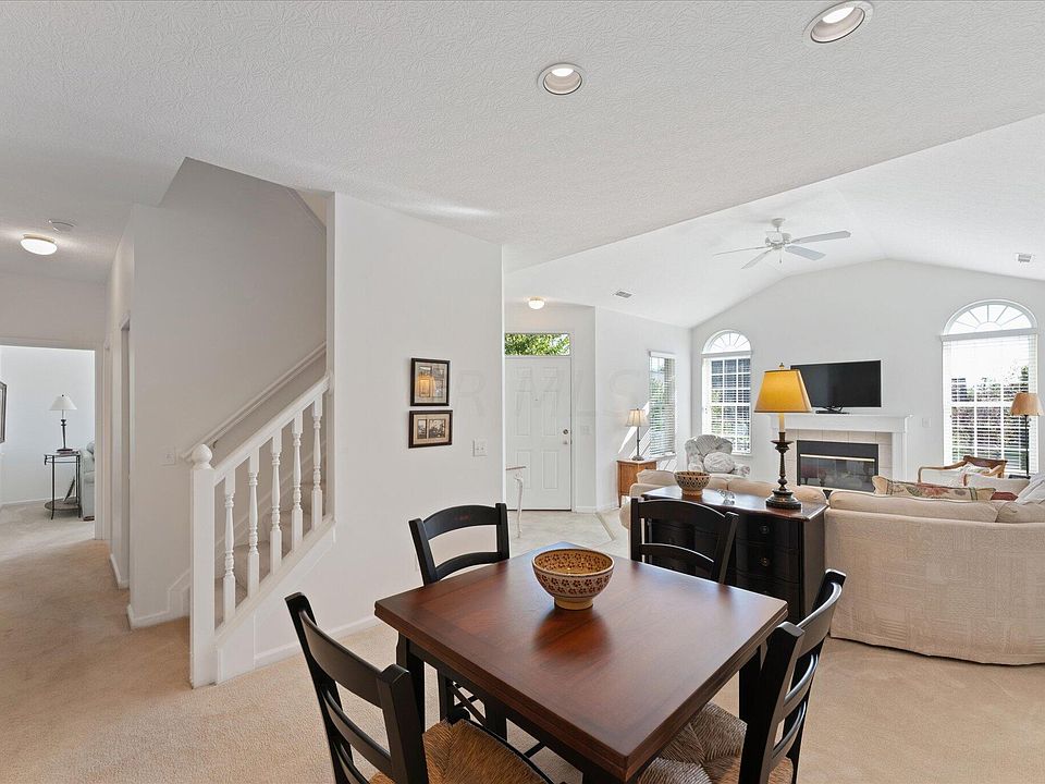 165 Reddington Village Ln, Newark, OH 43055 Zillow