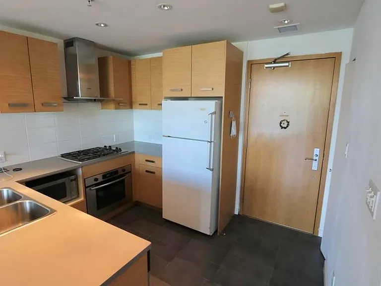 8080 Cambie Rd — Photo 5