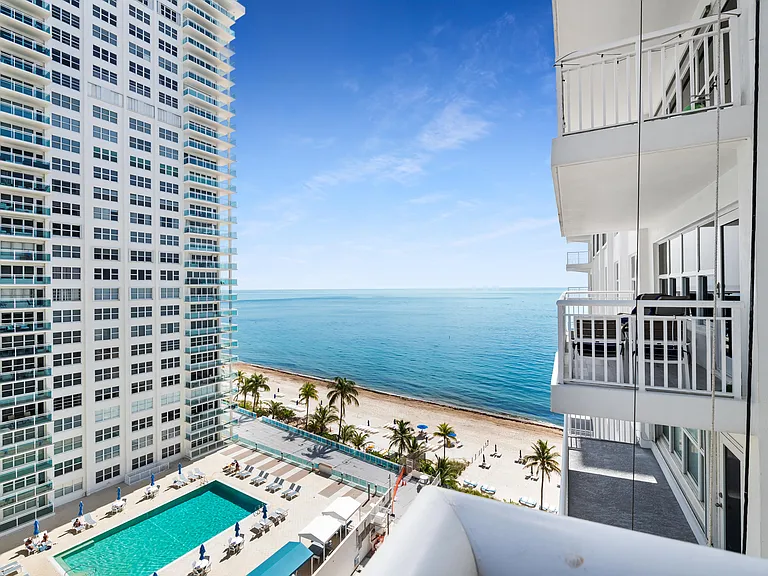 3850 Galt Ocean Dr #1109 — Photo 21