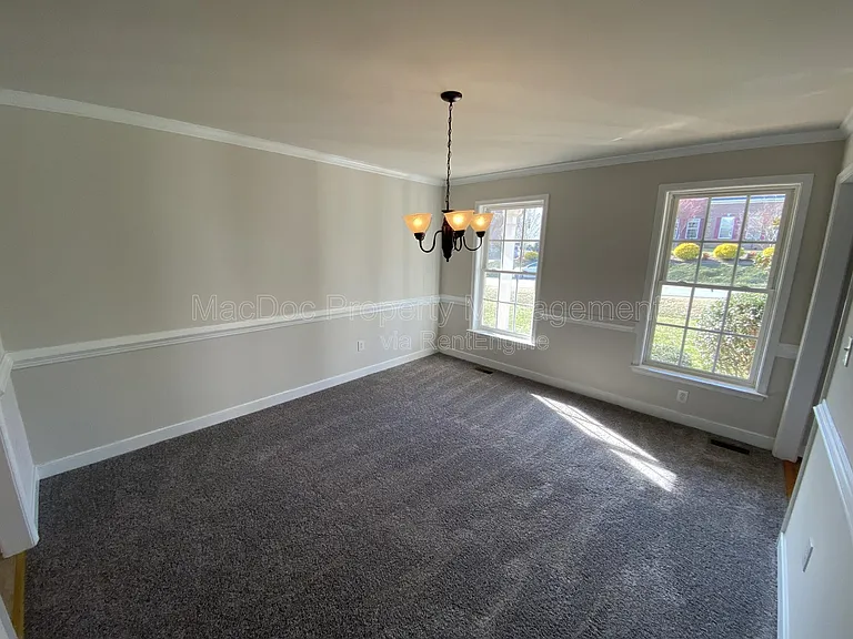4106 Parapet Ct — Photo 8