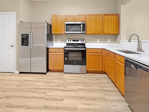 5th image of 6292 TWAIN STREET #102