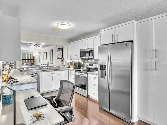 4th image of 7767 Granville Drive #310
