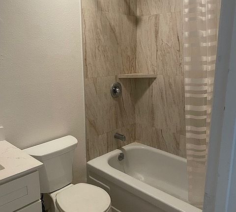 newly tiled bath and vanity