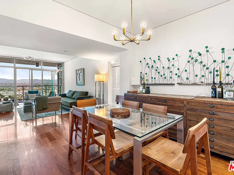 13650 Marina Pointe Dr #906 — Photo 16