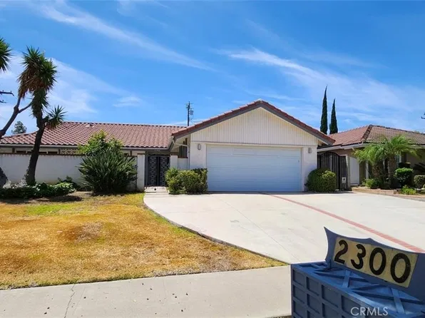 2300 El Rancho Vis, Fullerton, CA 92833