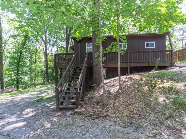 160B Greenwood Rd, Harpers Ferry, WV 25425