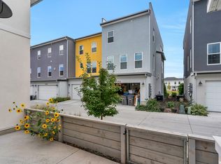 10581 S Redknife Dr, South Jordan, UT 84009