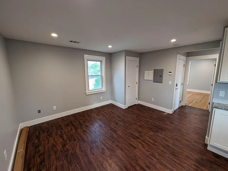 150 Orange St #3 — Photo 4