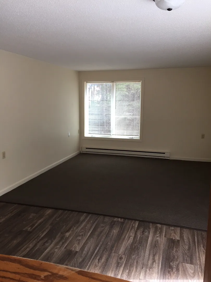 Cranberry Peak Apartments — Photo 4