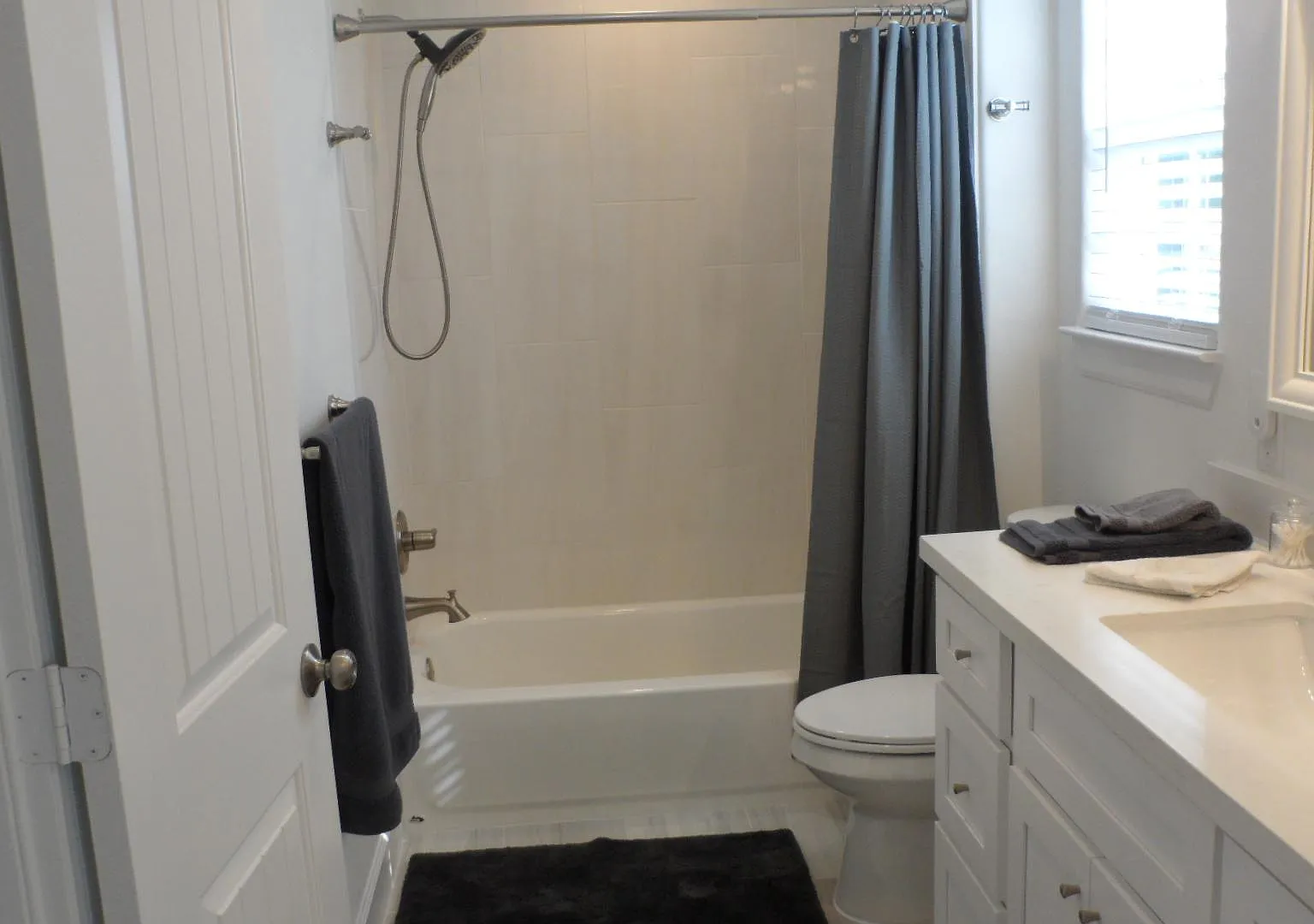 1 bed, $900 — Photo 3