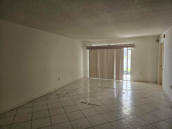 5th image of 6065 Pointe Regal Circle #105