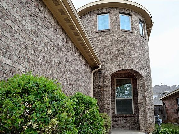 2nd image of 12037 Walden Wood Dr