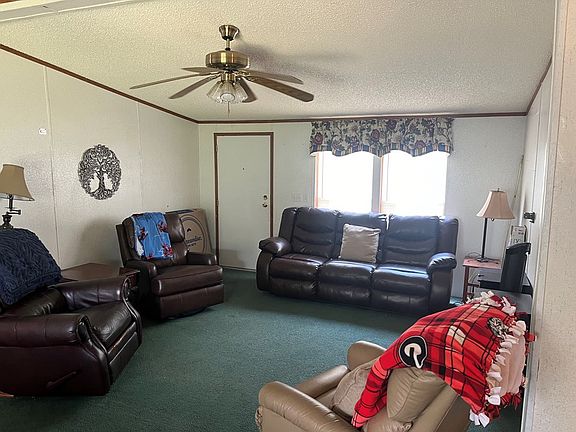 4th image of 996 Galaxie Dr