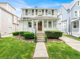 1139 Emmons Ave, Birmingham, MI 48009