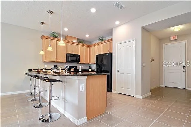 5108 Adelaide Dr — Photo 2