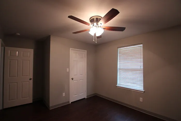 2532 Westminster Dr — Photo 18