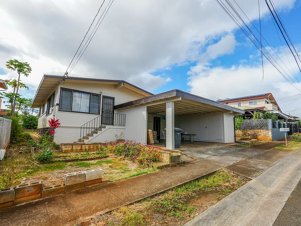 94-352 Kahuawai St