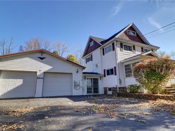 8544 S Street Rd, Port Byron, NY 13140