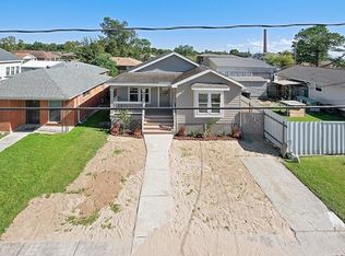505 Chalmette Ave, Chalmette, LA 70043