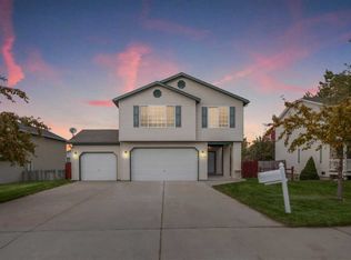 10106 W Richland Rd, Cheney, WA 99004