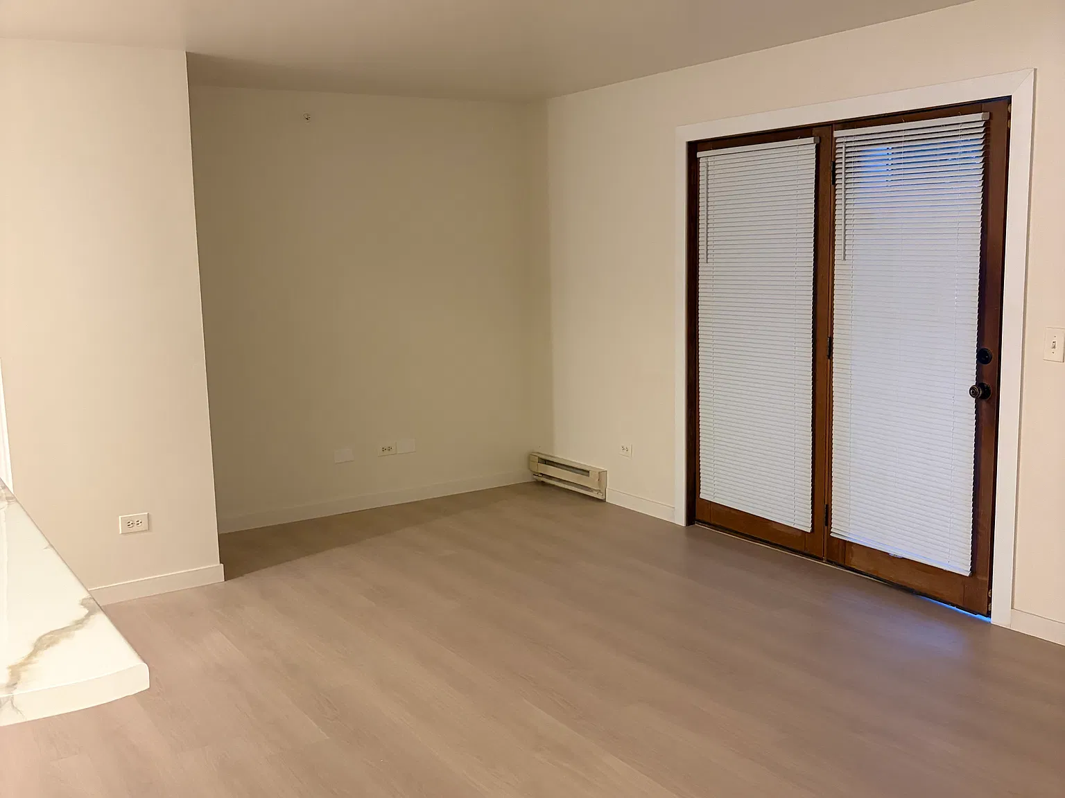 1 bed, 725 sqft, $1,400 — Photo 4