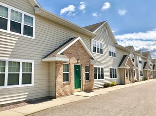Silver Drive Apartments, Baraboo, WI 53913
