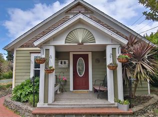 2008 State St, North Bend, OR 97459