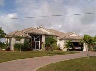 25403 Saint Helena Ln, Port Charlotte, FL 33983