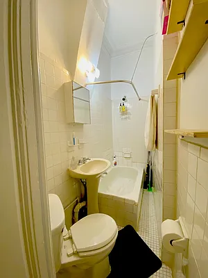 Rented by Corcoran | media 9