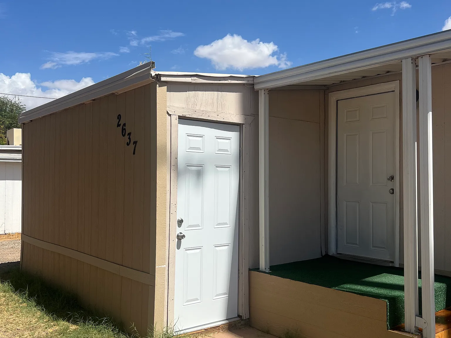 2 bed, $795 — Photo 1