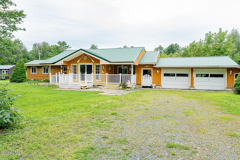 2nd image of 612 Bunker Hill Road