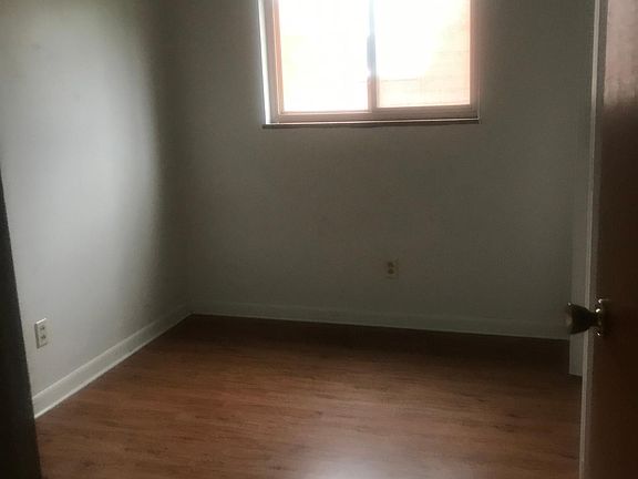 2nd image of 133 E 3rd North St #133