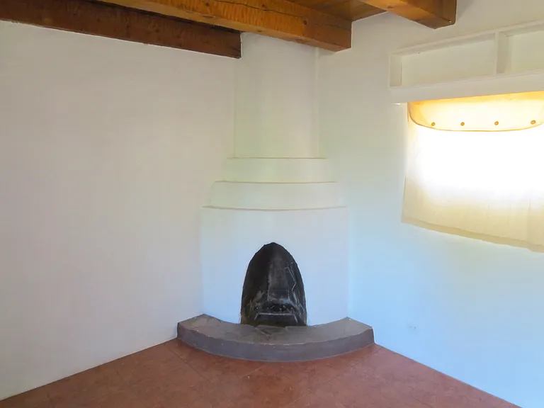116 Los Pandos Rd — Photo 2