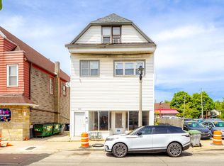 3408 W National Ave, Milwaukee, WI 53215