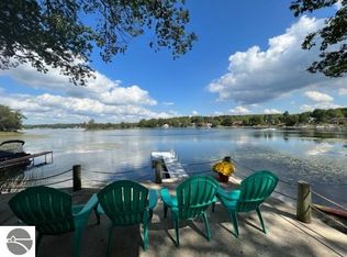 8390 W Jennings Rd, Lake City, MI 49651