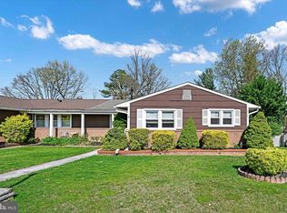 2406 Lampost Ln, Parkville, MD 21234