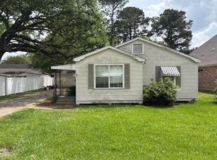 737 Maryland Ave, Port Allen, LA 70767