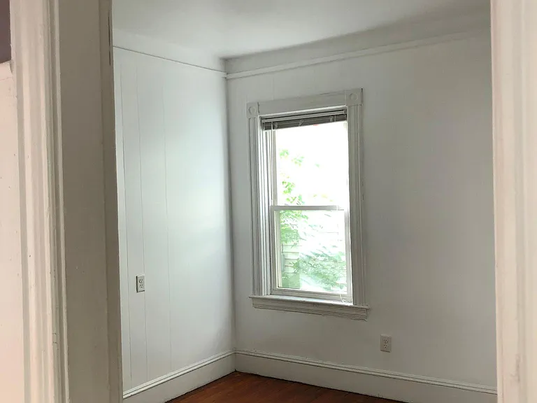 27 Violet St #1 — Photo 24