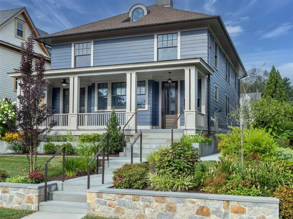 23 Seneca Street, Dobbs Ferry, NY 10522