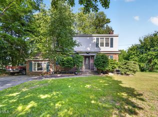 2232 Balltown Rd, Niskayuna, NY 12309