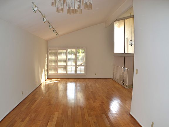 2nd image of 3005 Marna Ave