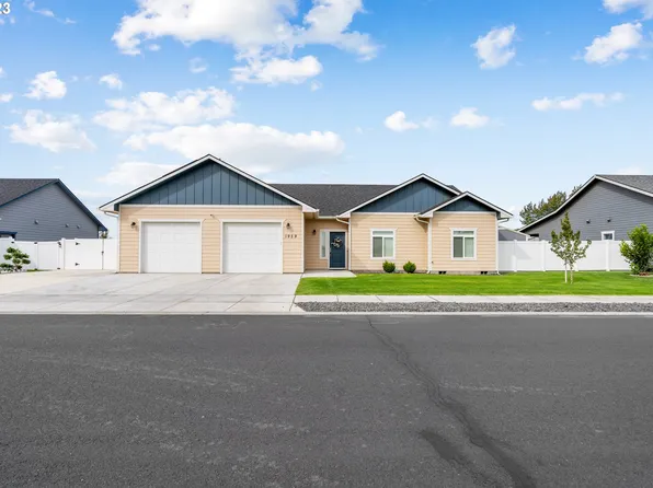 1959 NE 8th St, Hermiston, OR 97838
