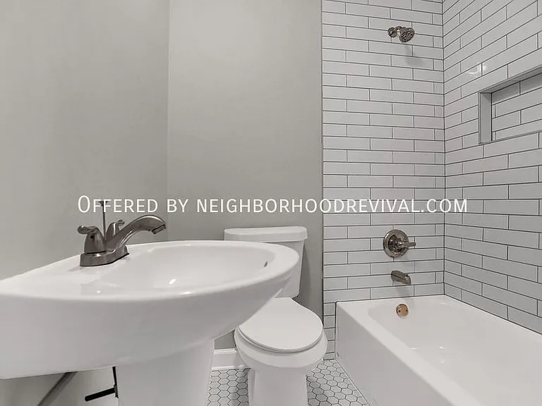 3354 Douglass Ave — Photo 13